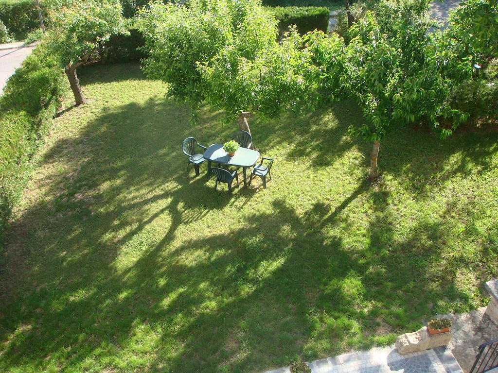 Residence Villa Valsi Santo Stefano Di Sessanio Værelse billede