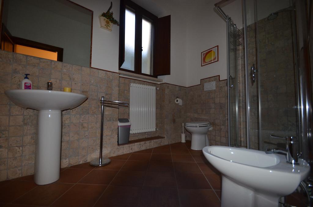 Residence Villa Valsi Santo Stefano Di Sessanio Værelse billede