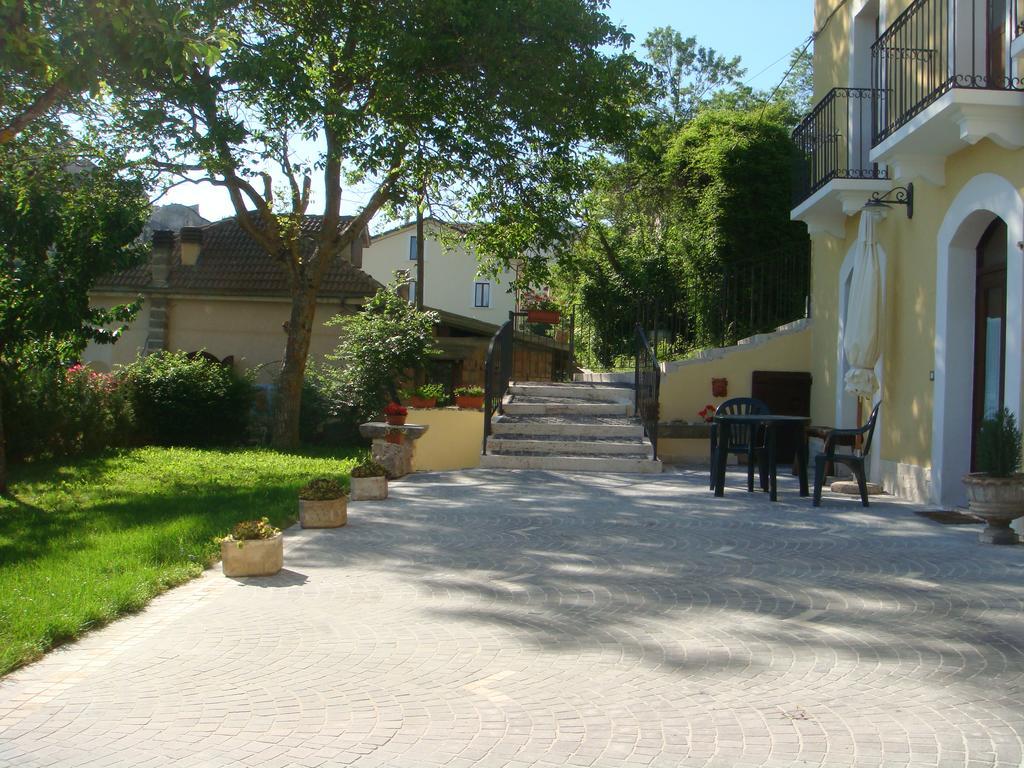 Residence Villa Valsi Santo Stefano Di Sessanio Eksteriør billede