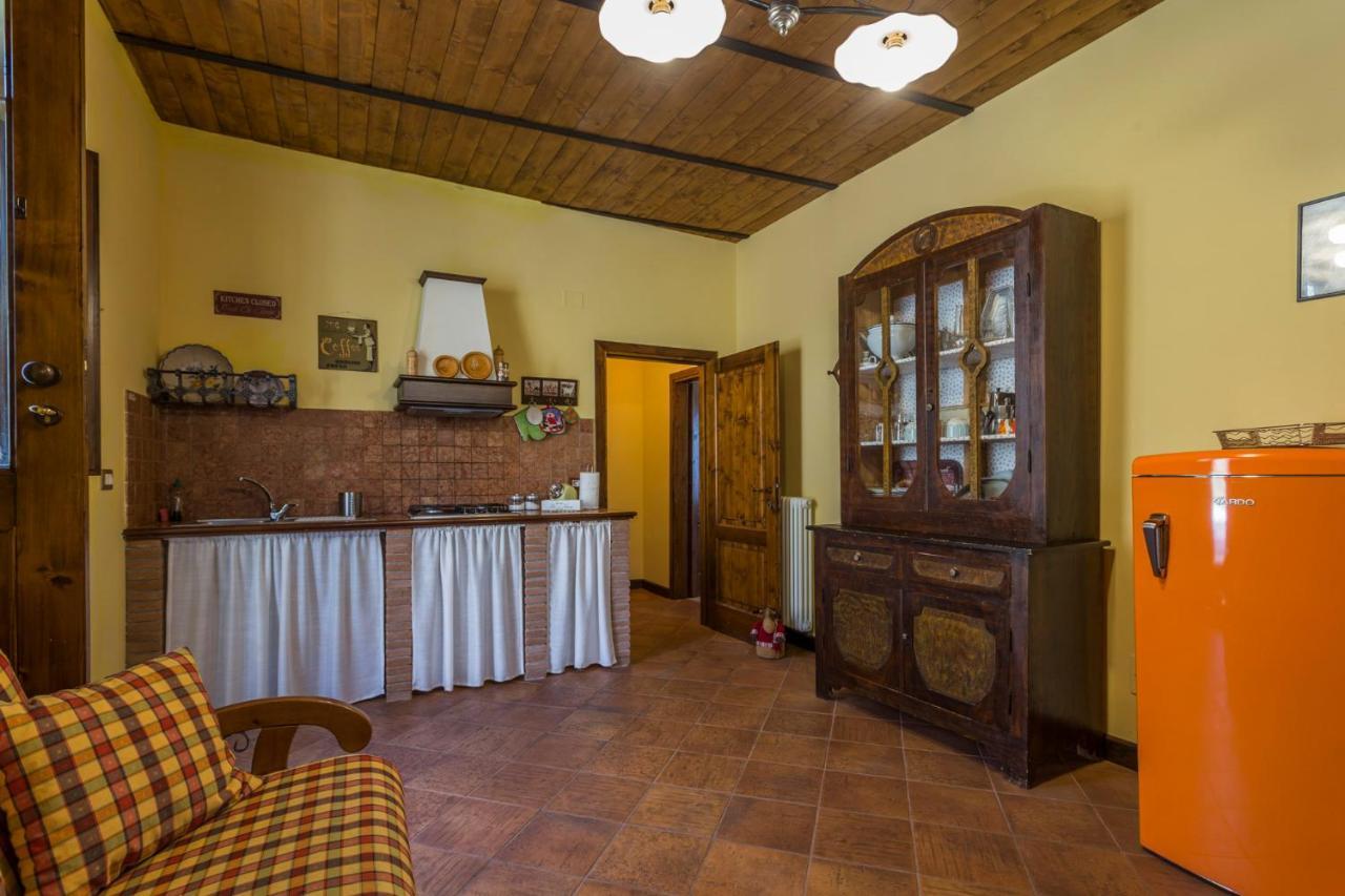 Residence Villa Valsi Santo Stefano Di Sessanio Eksteriør billede